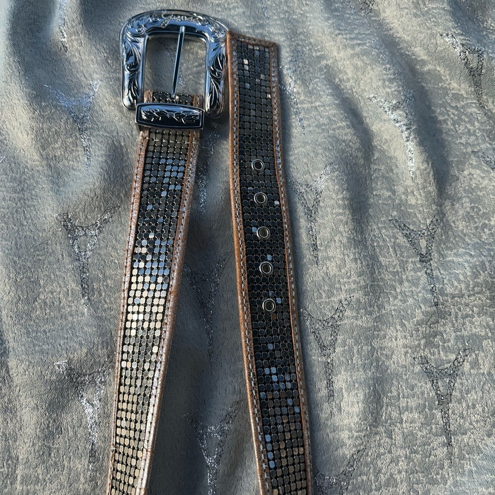 Women Silver Belt guess medium